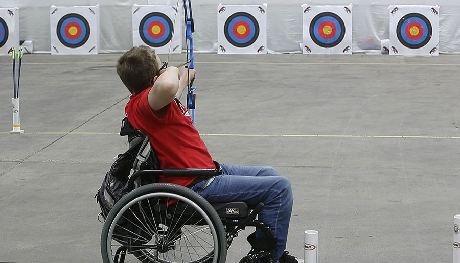 Kid in wheelchair competing in NASP