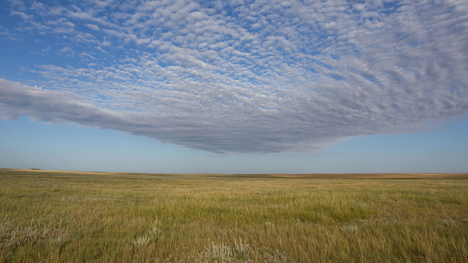 Clouds over prairie