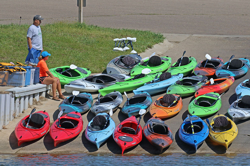 Boat rental station