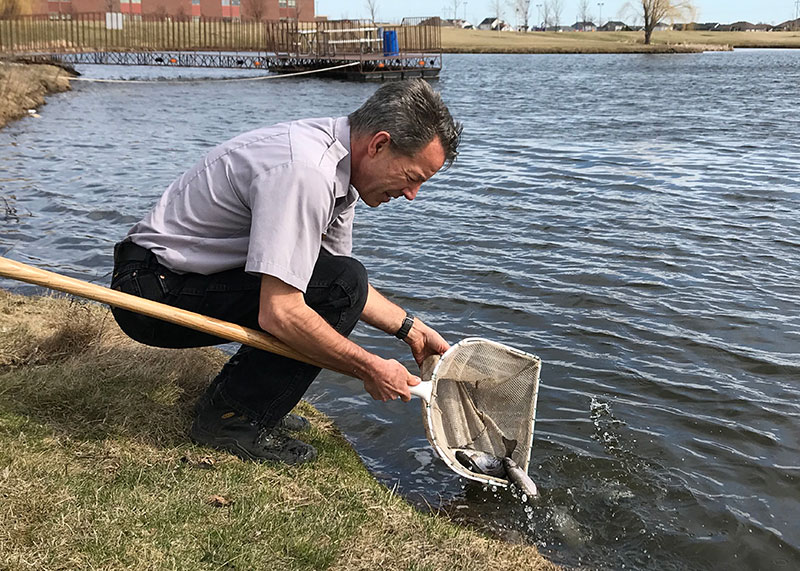 Fisheries Biologist Jerry Weigel