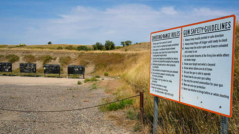 Range rules signs