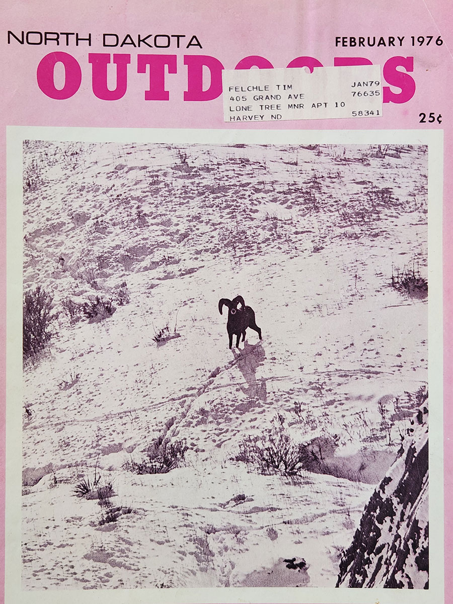 1976 Outdoors magazine with bighron sheep on the cover and Felchle mailing label