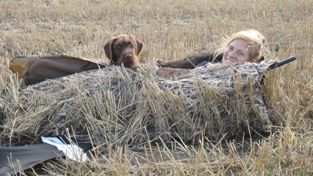 Cayla and Fin waterfowl hunting