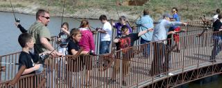 Kids fishing